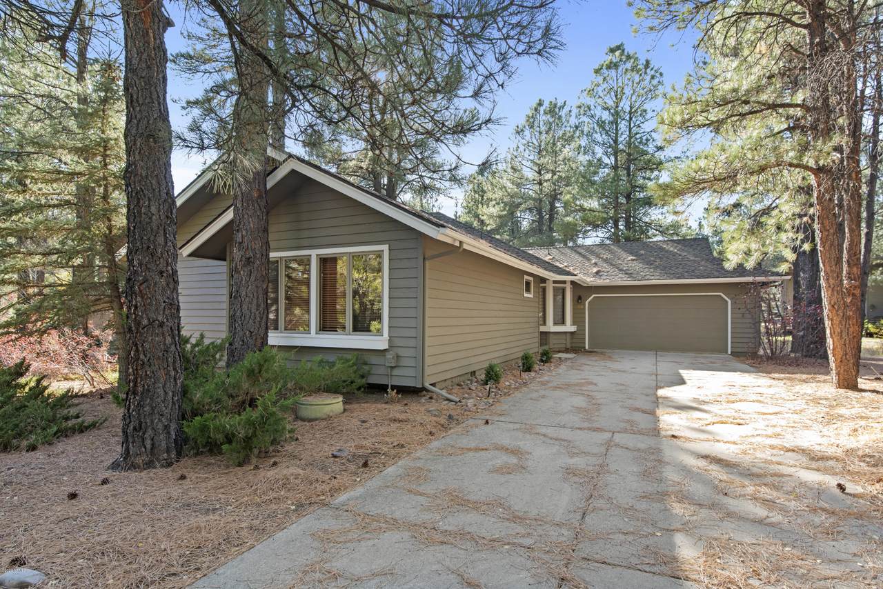2164 Funston - Photo 1