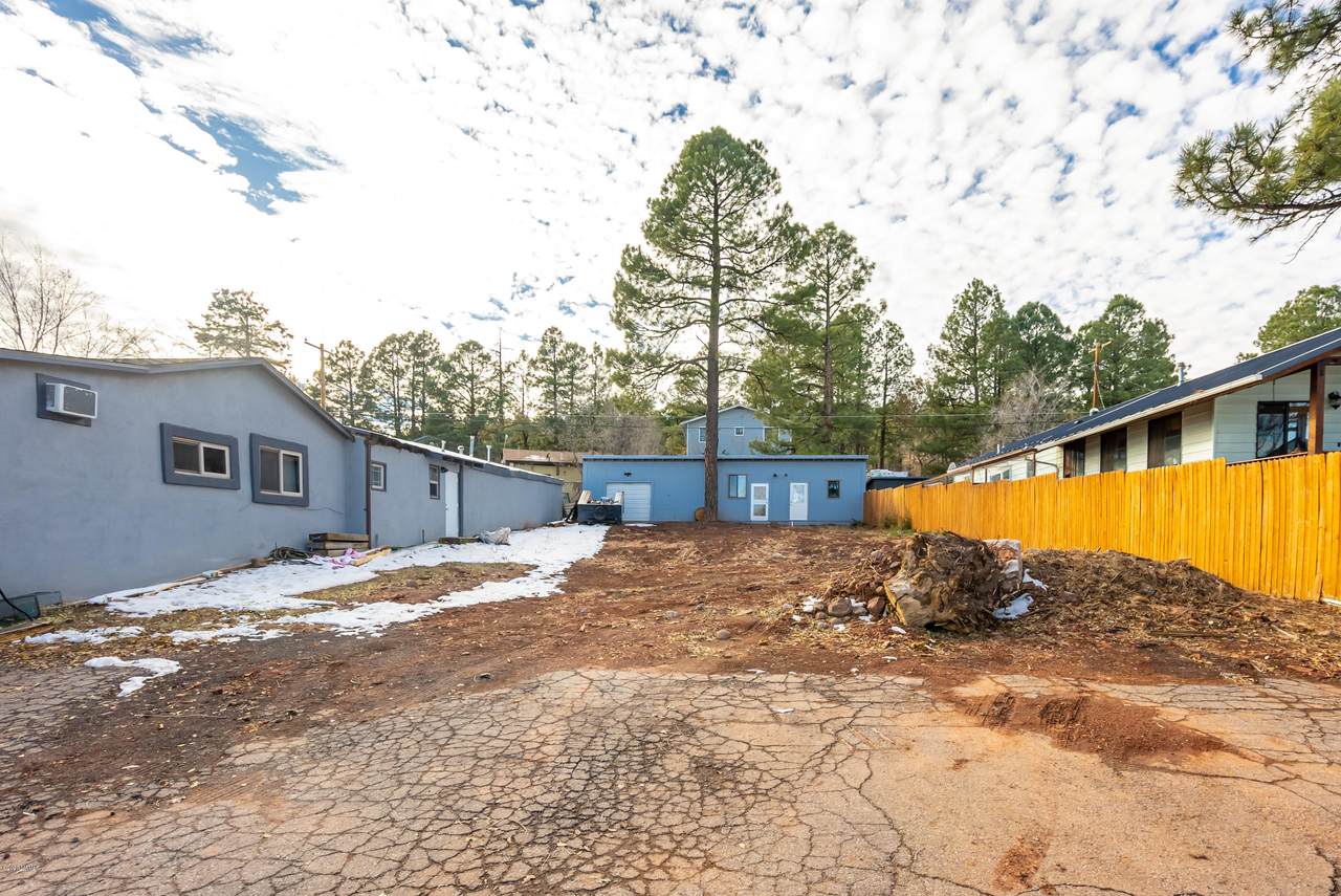 1817 West Street - Photo 1