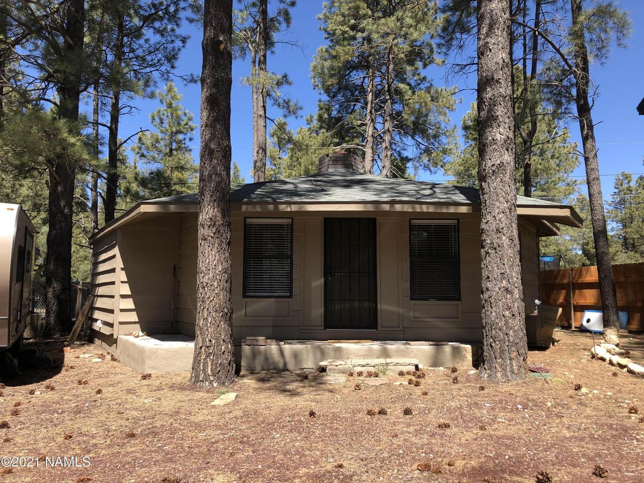 271 Kiowa Street - Photo 1