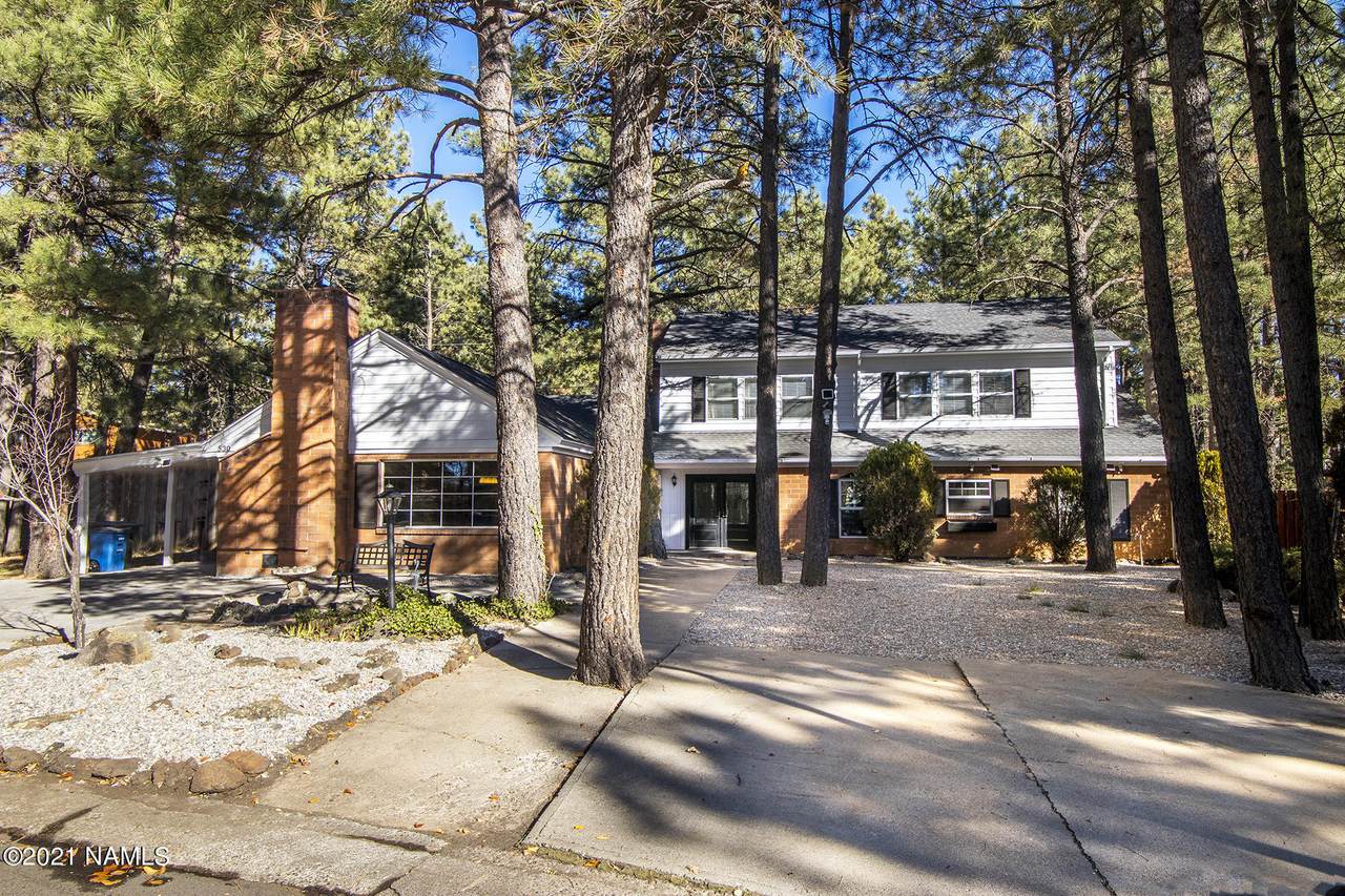 530 Charles Road - Photo 1