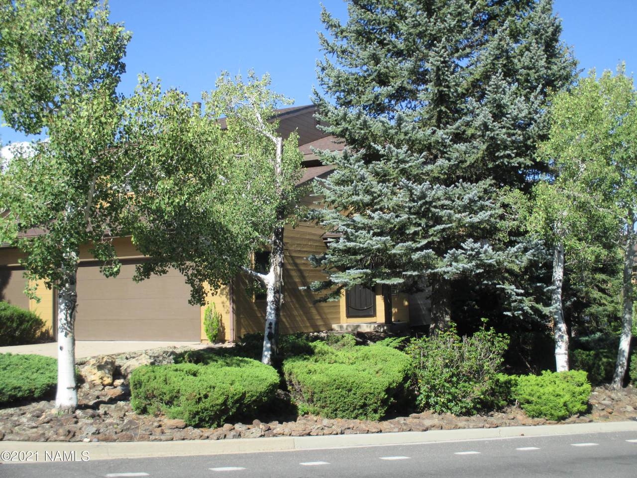 2800 Saddleback Way - Photo 1