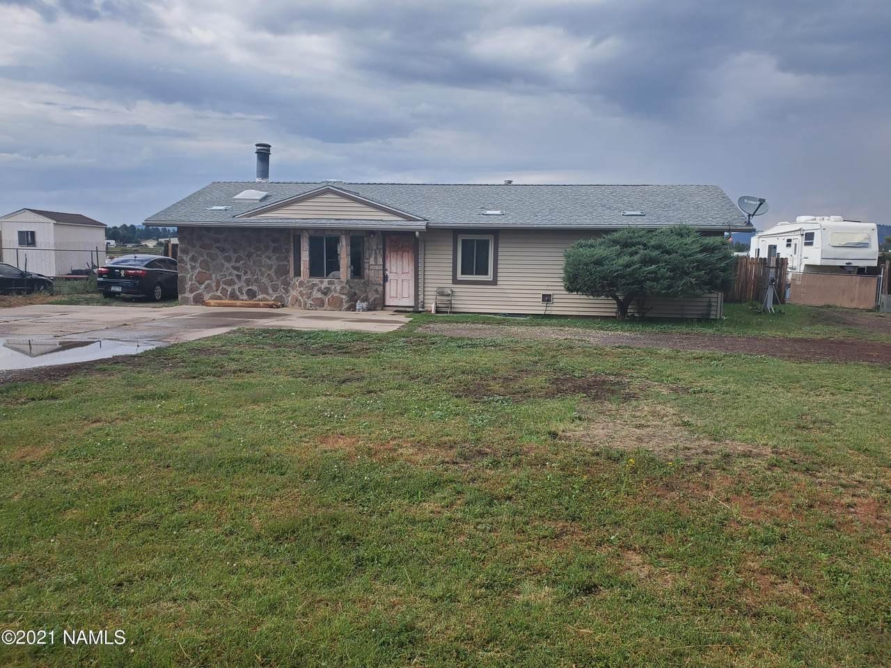 7789 Moonbeam Drive - Photo 1