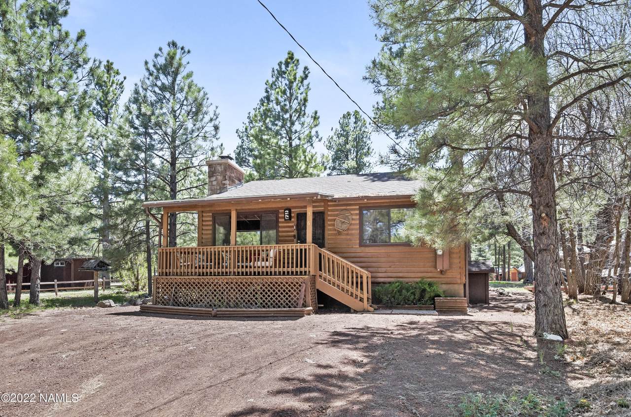 346 Mountain View Avenue - Photo 1