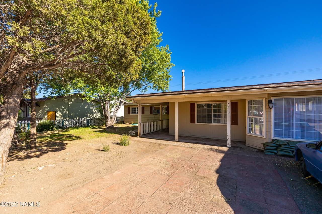 2213 Lockett Road - Photo 1
