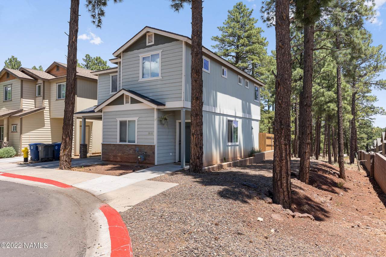2818 Fieldstone Lane - Photo 1