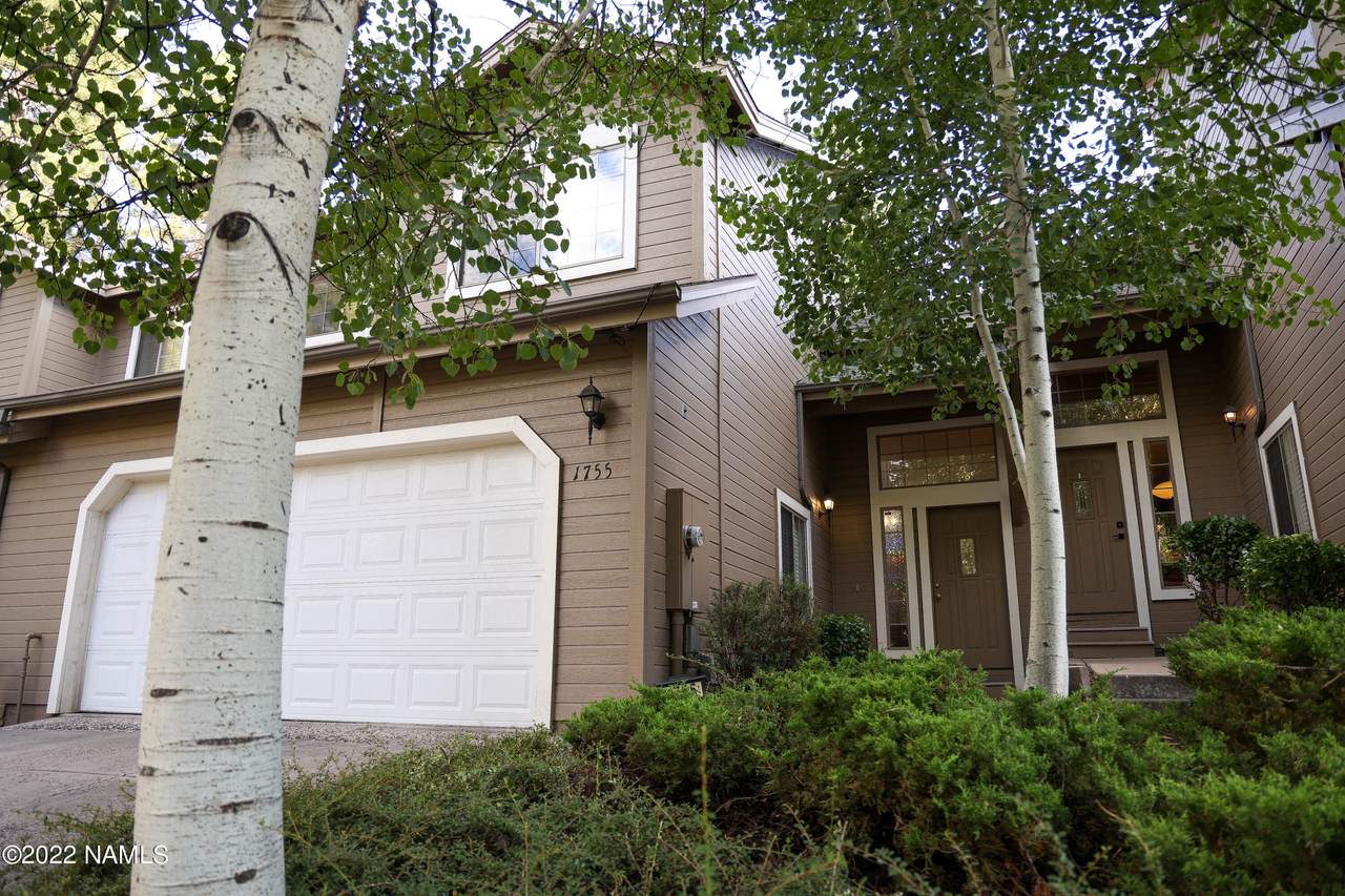 1755 Sequoia Drive - Photo 1