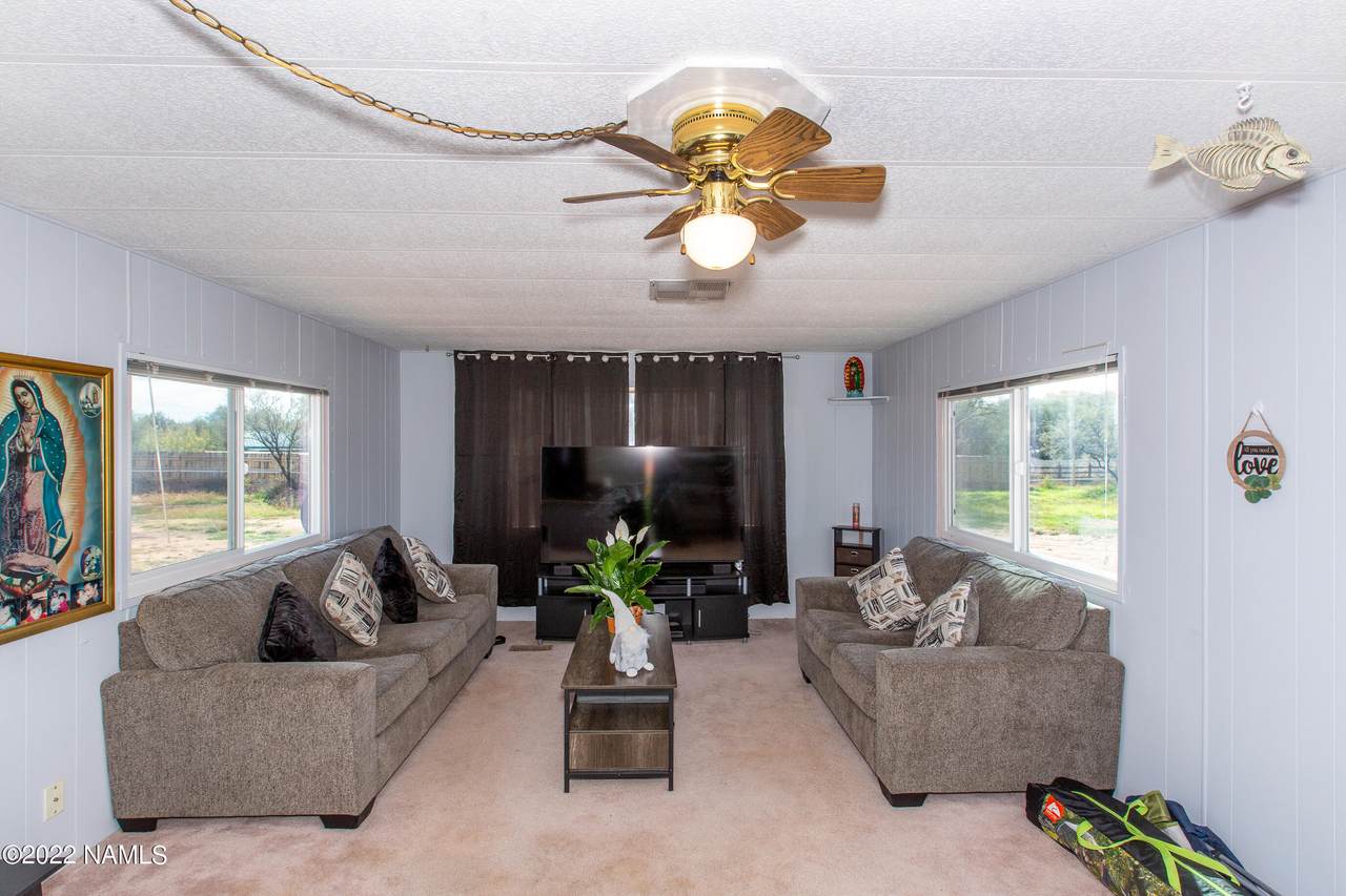 805 Page Springs Road - Photo 1
