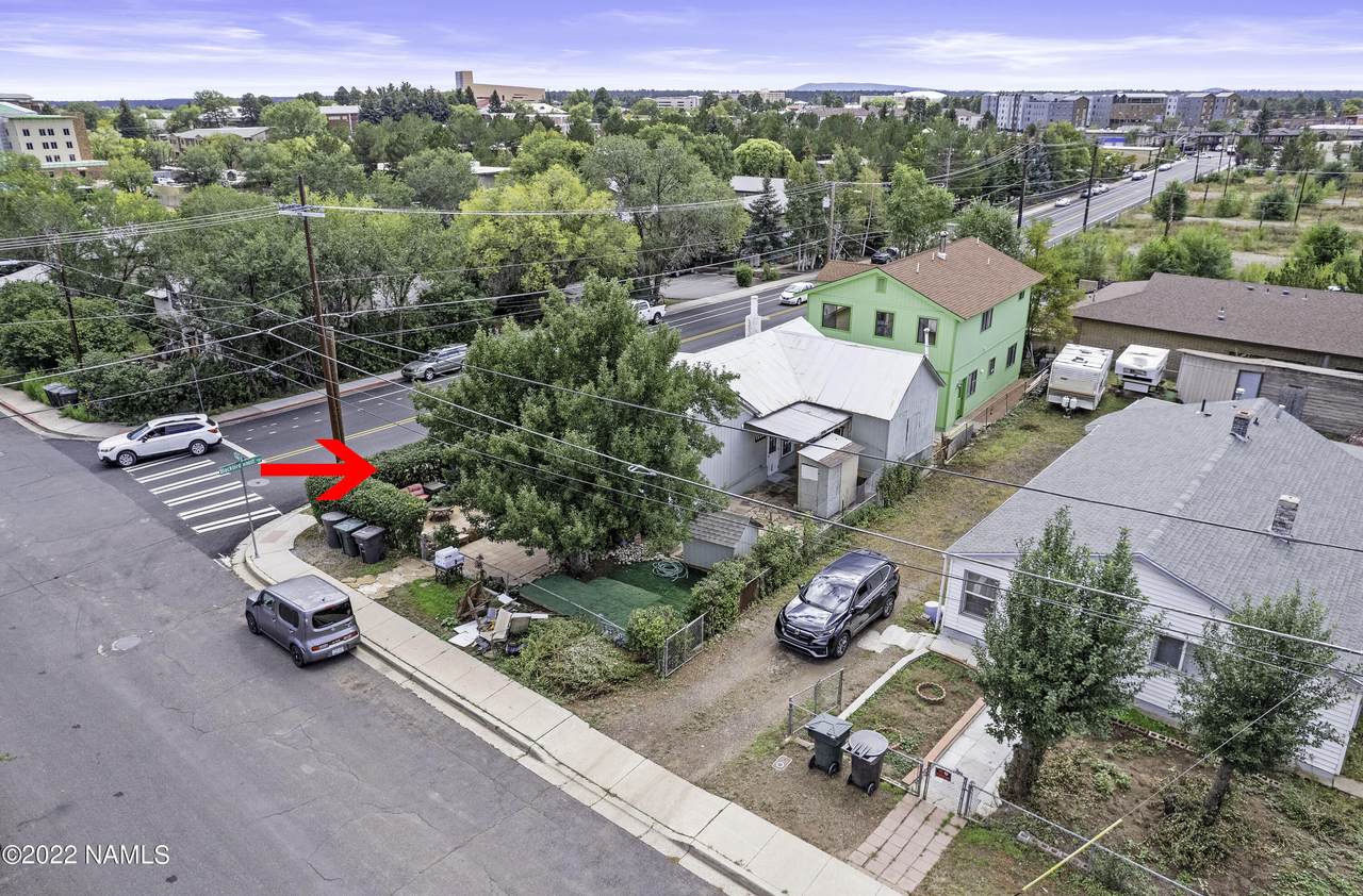 903 Clay Avenue - Photo 1