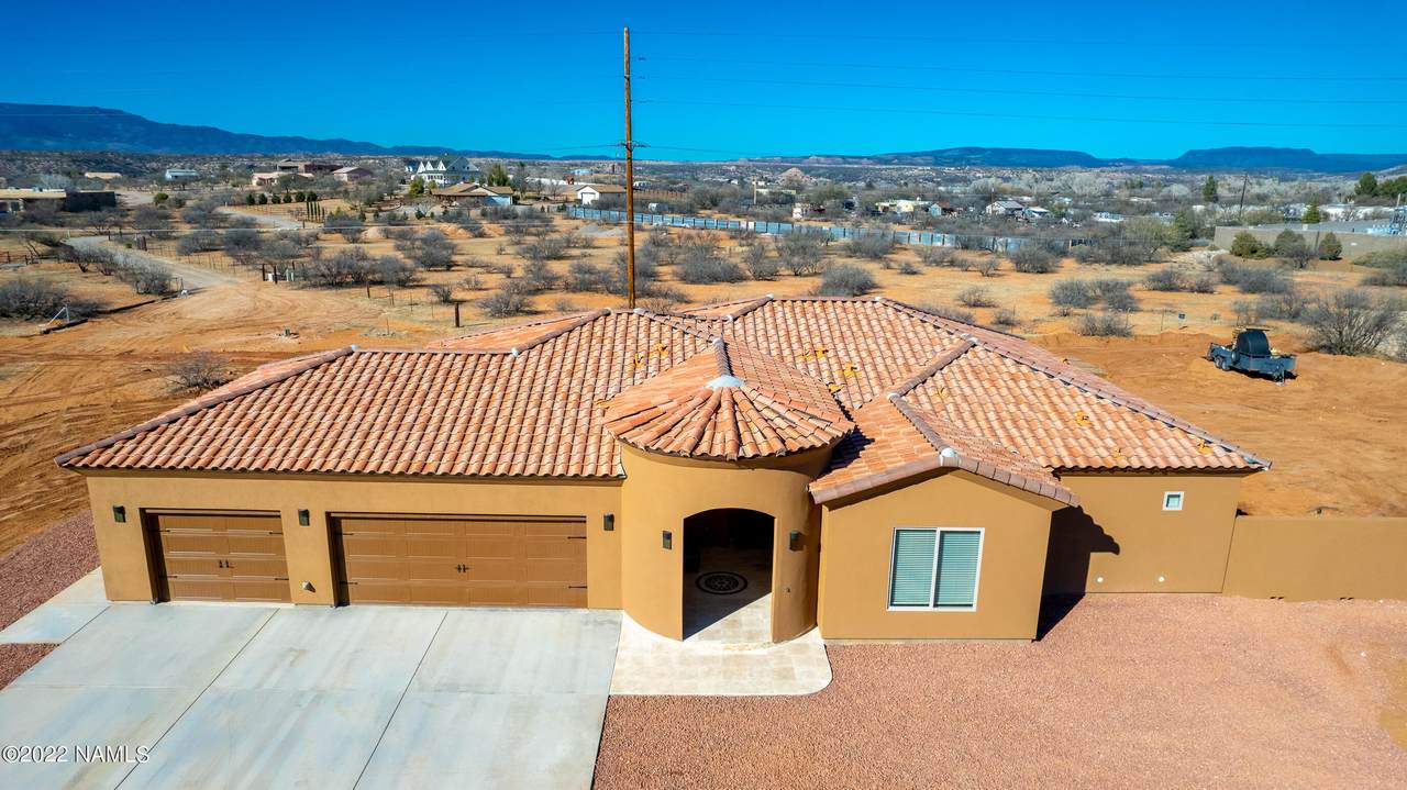 1246 Angel Crest Drive - Photo 1