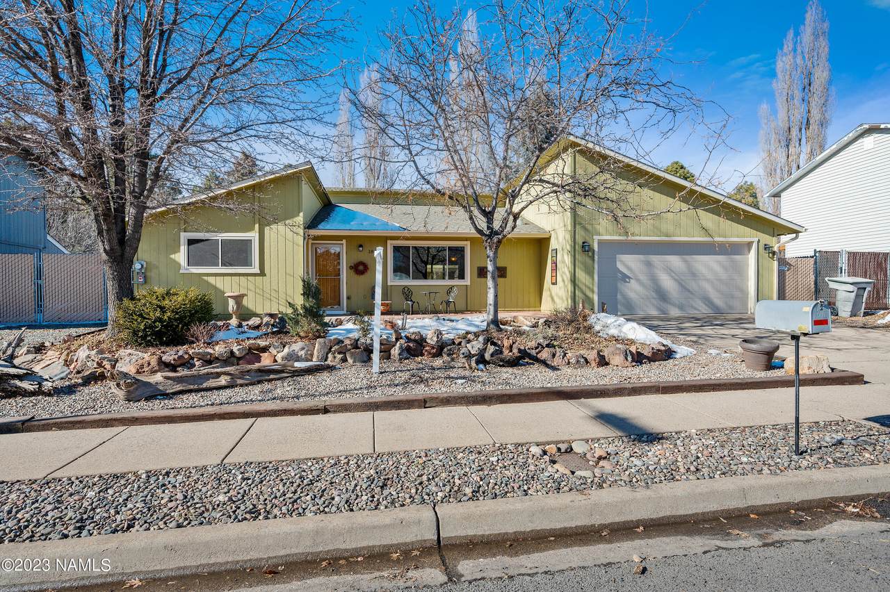 1801 Foxglenn Street - Photo 1