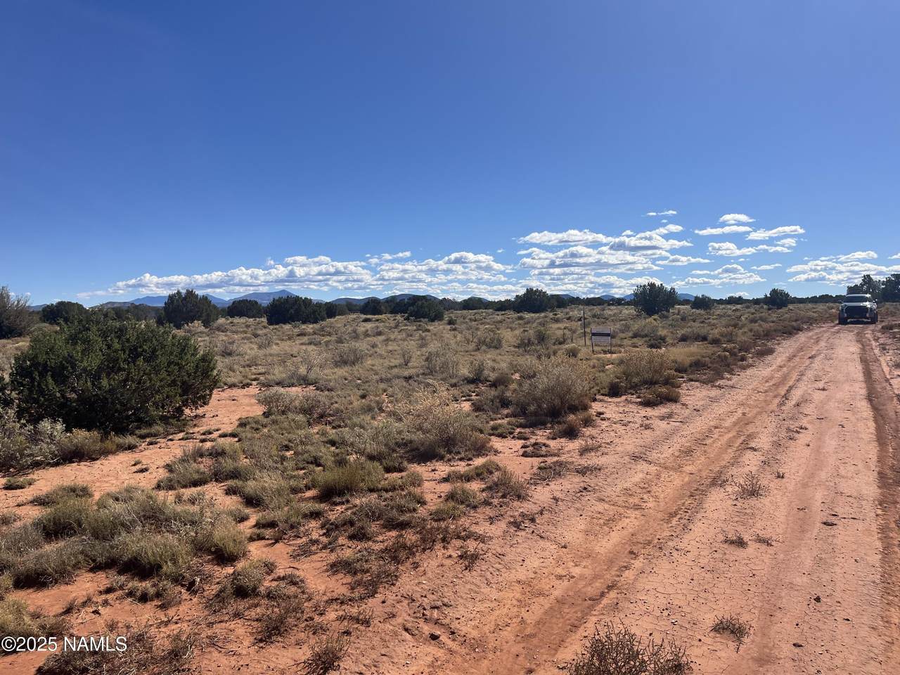 3923 Meadowbrook Drive - Photo 1