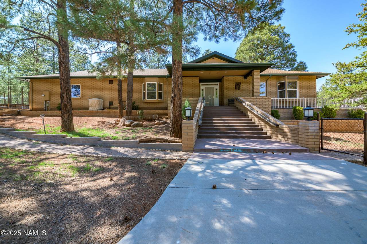 5545 Cullum Lane - Photo 1