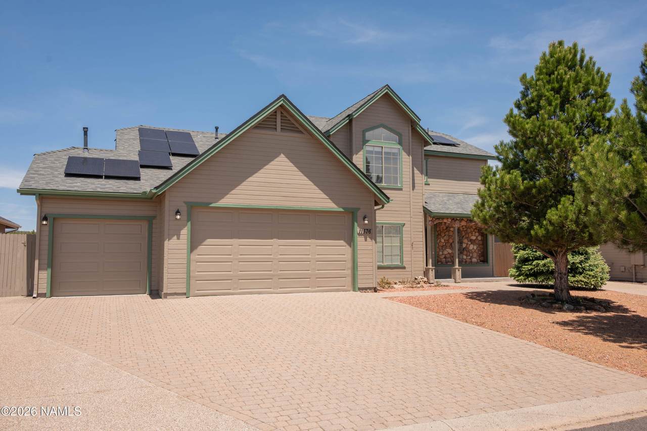 11576 Monarch Drive - Photo 1