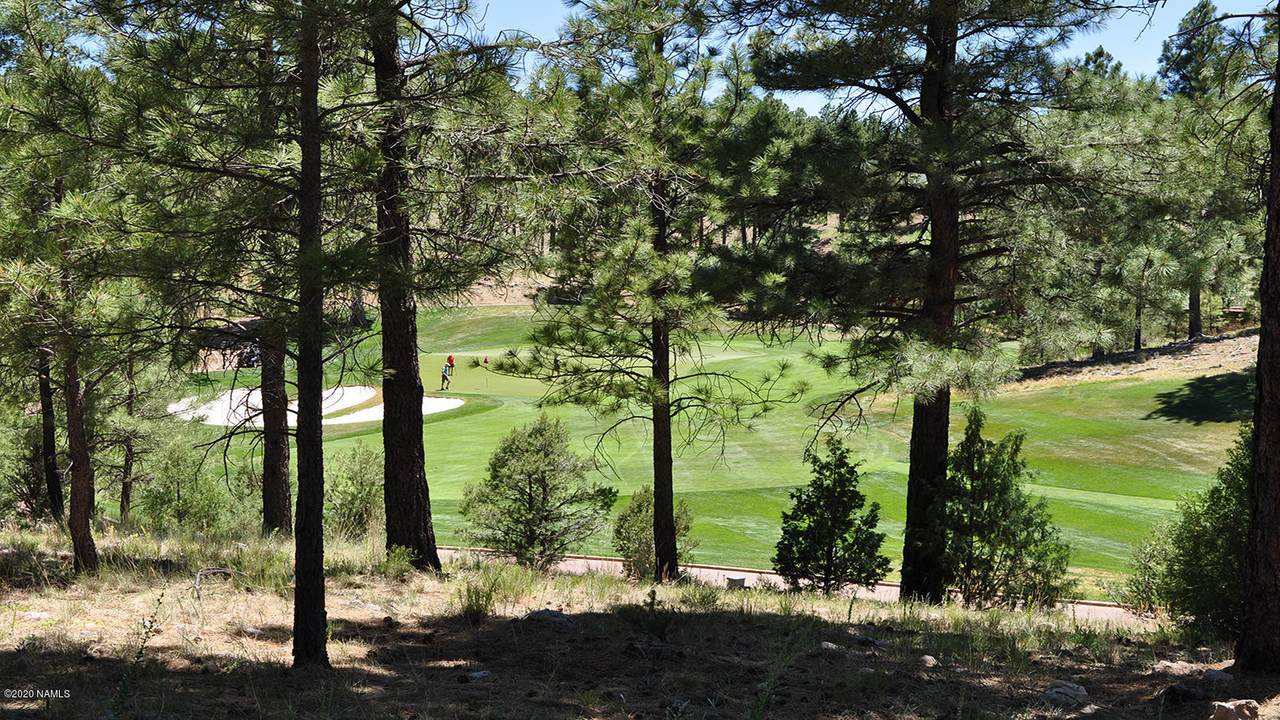 3160 Solitaries Canyon Drive - Photo 1