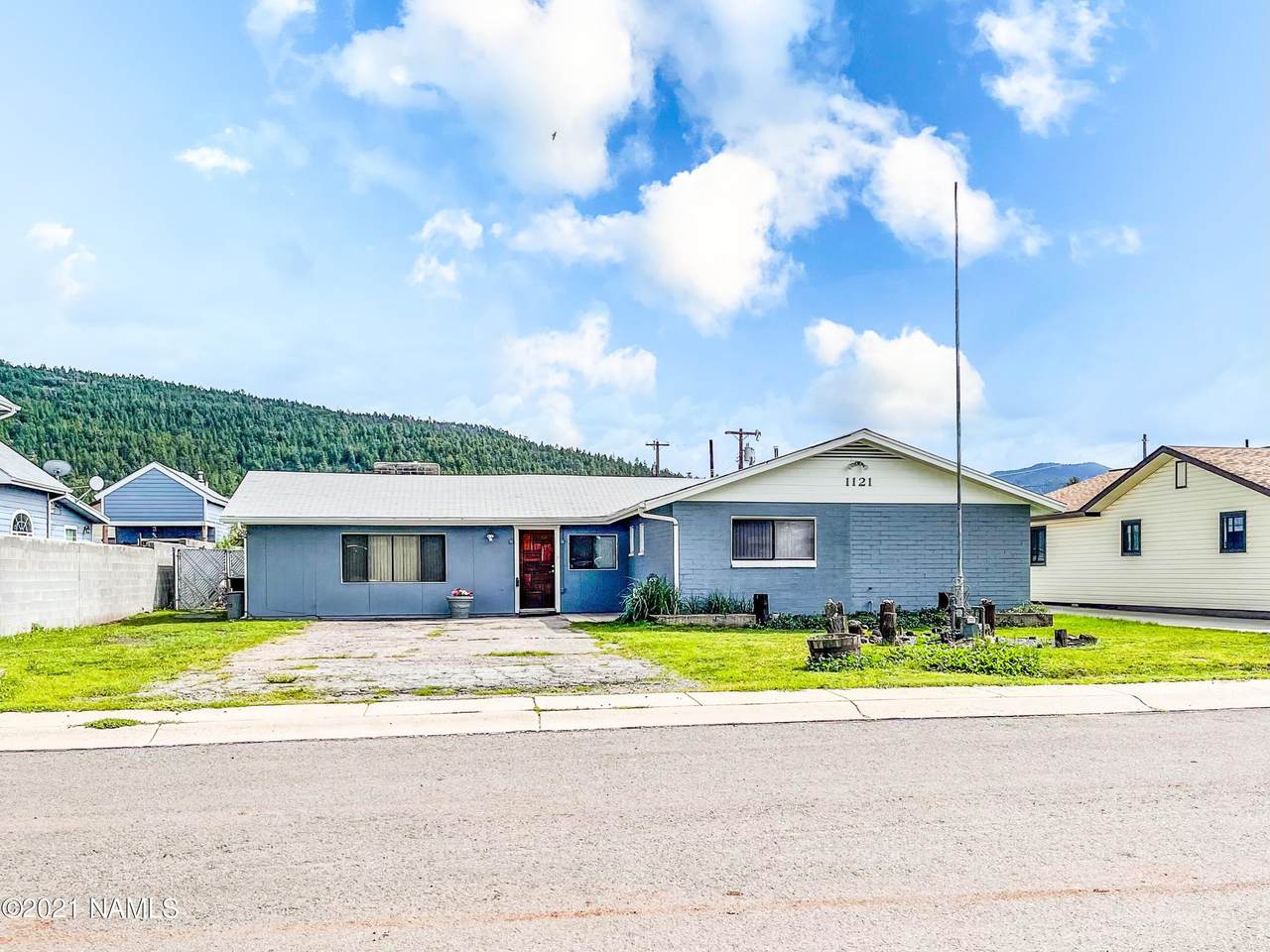 1121 Sheepmens Drive - Photo 1