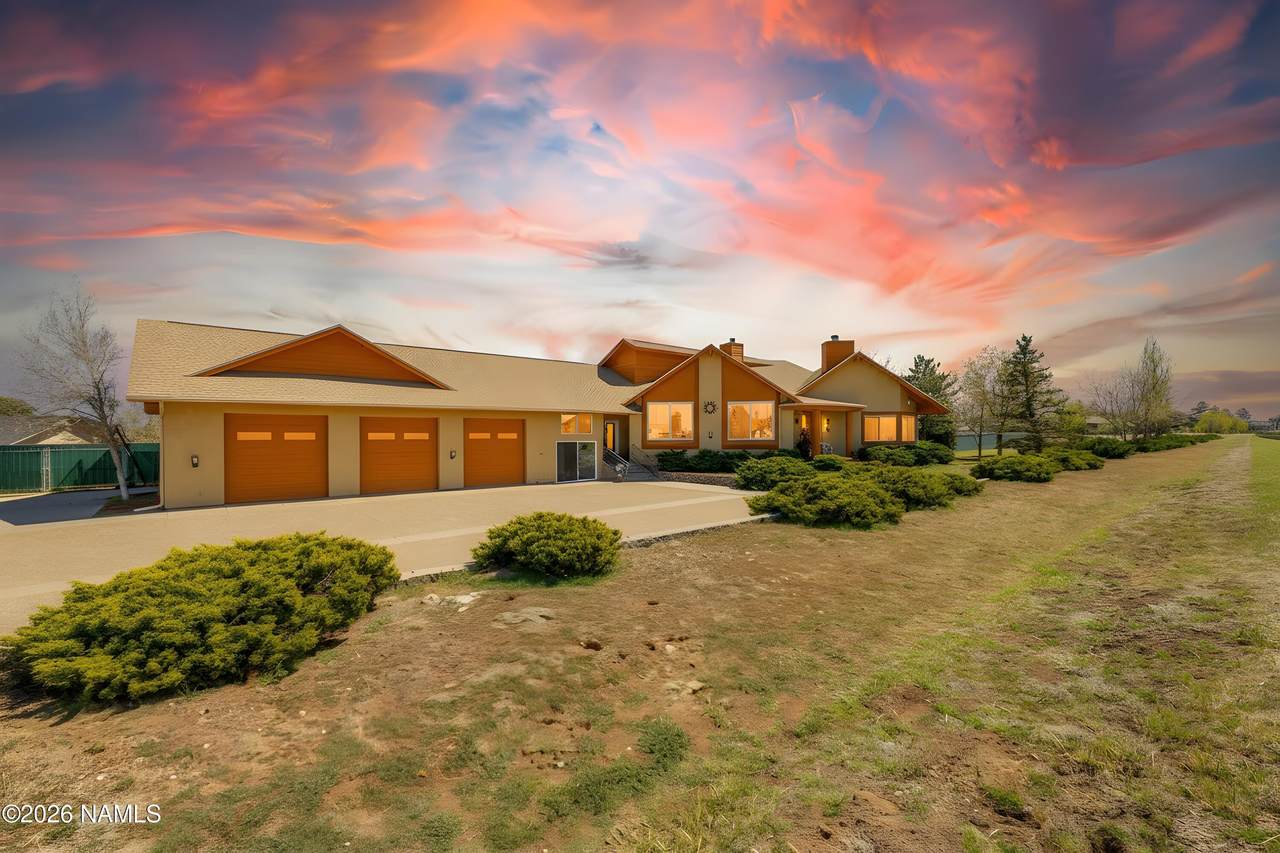 10076 Roan Road - Photo 1