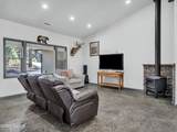 1019 Stone Hollow Loop - Photo 7