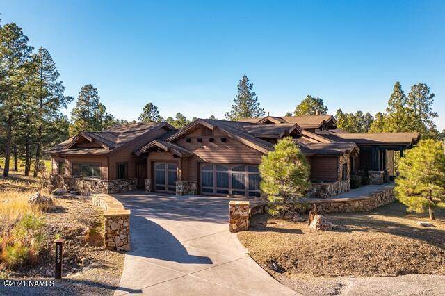 3229 Clubhouse Circle - Photo 1