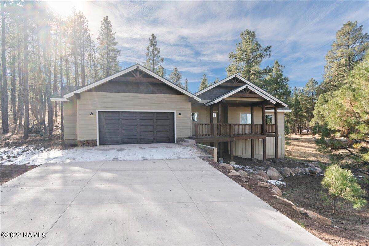 1020 Stone Hollow Loop - Photo 1