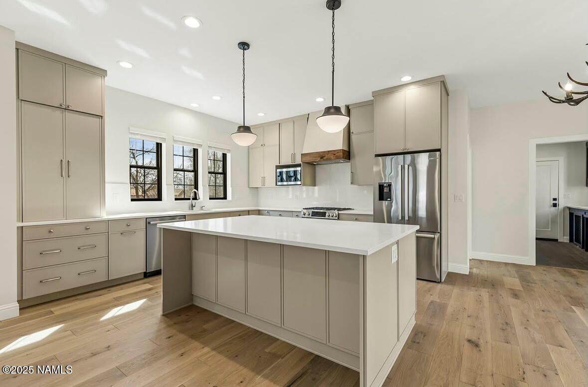 803 Aspen Avenue - Photo 1