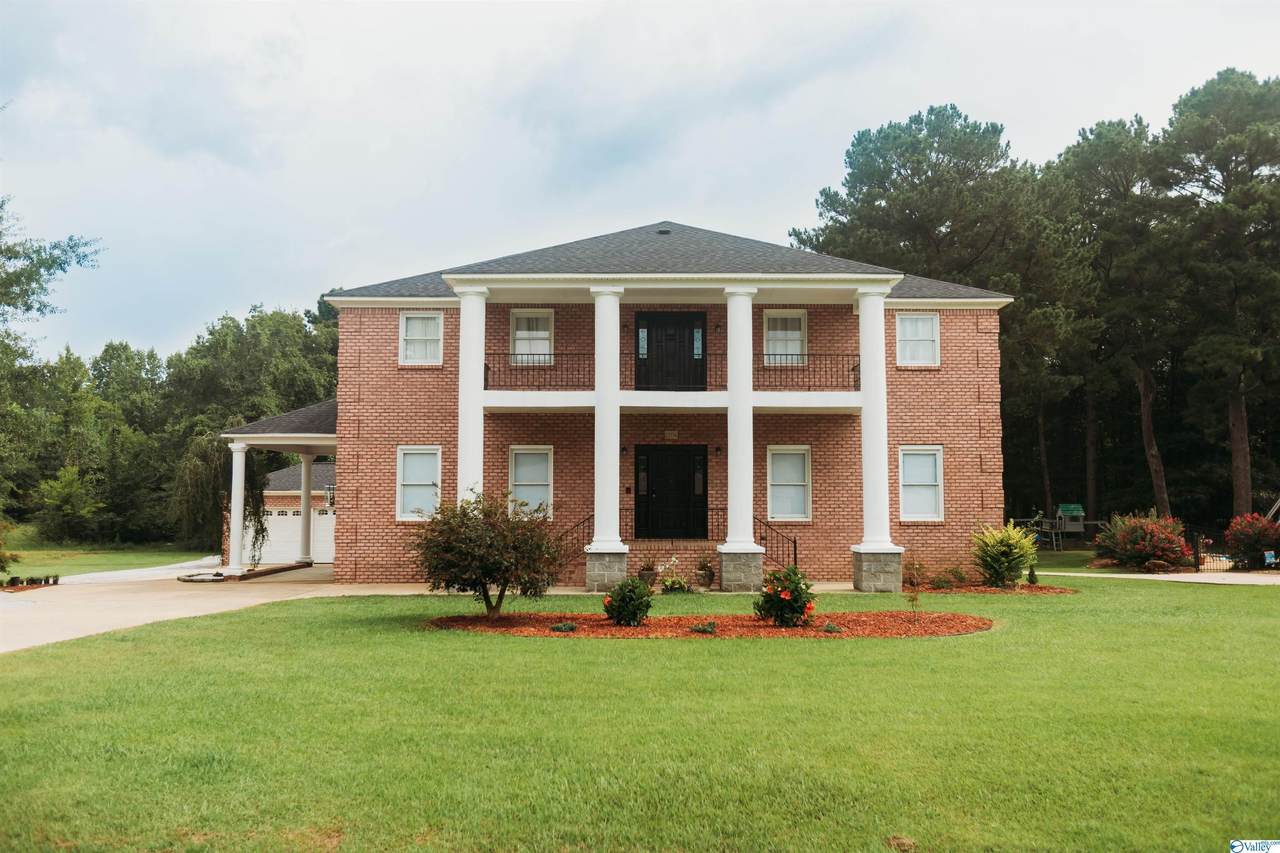 2706 Riverwalk Lane - Photo 1