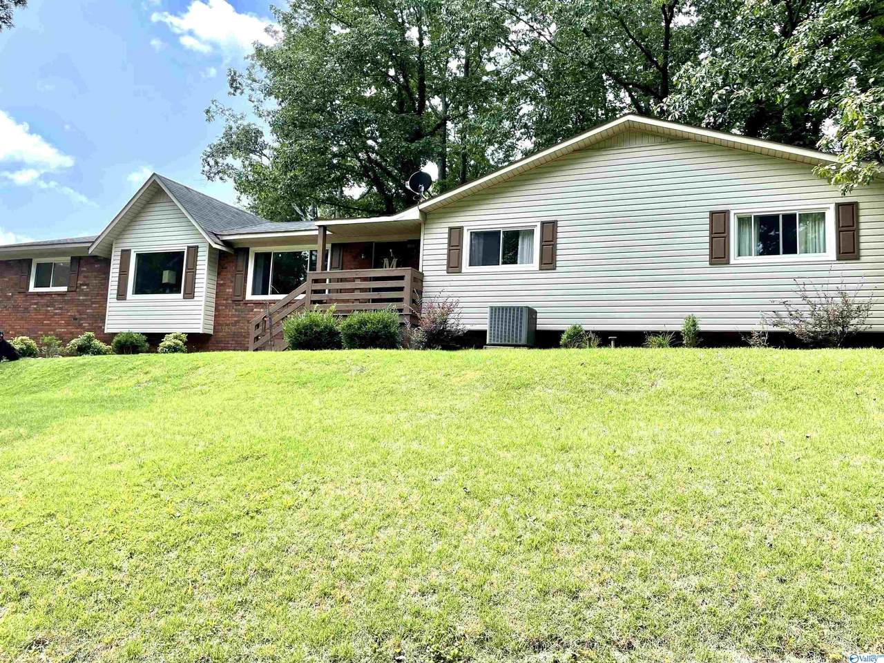 1600 Valley View Drive - Photo 1