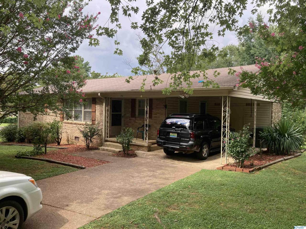 2906 Hester Lane - Photo 1