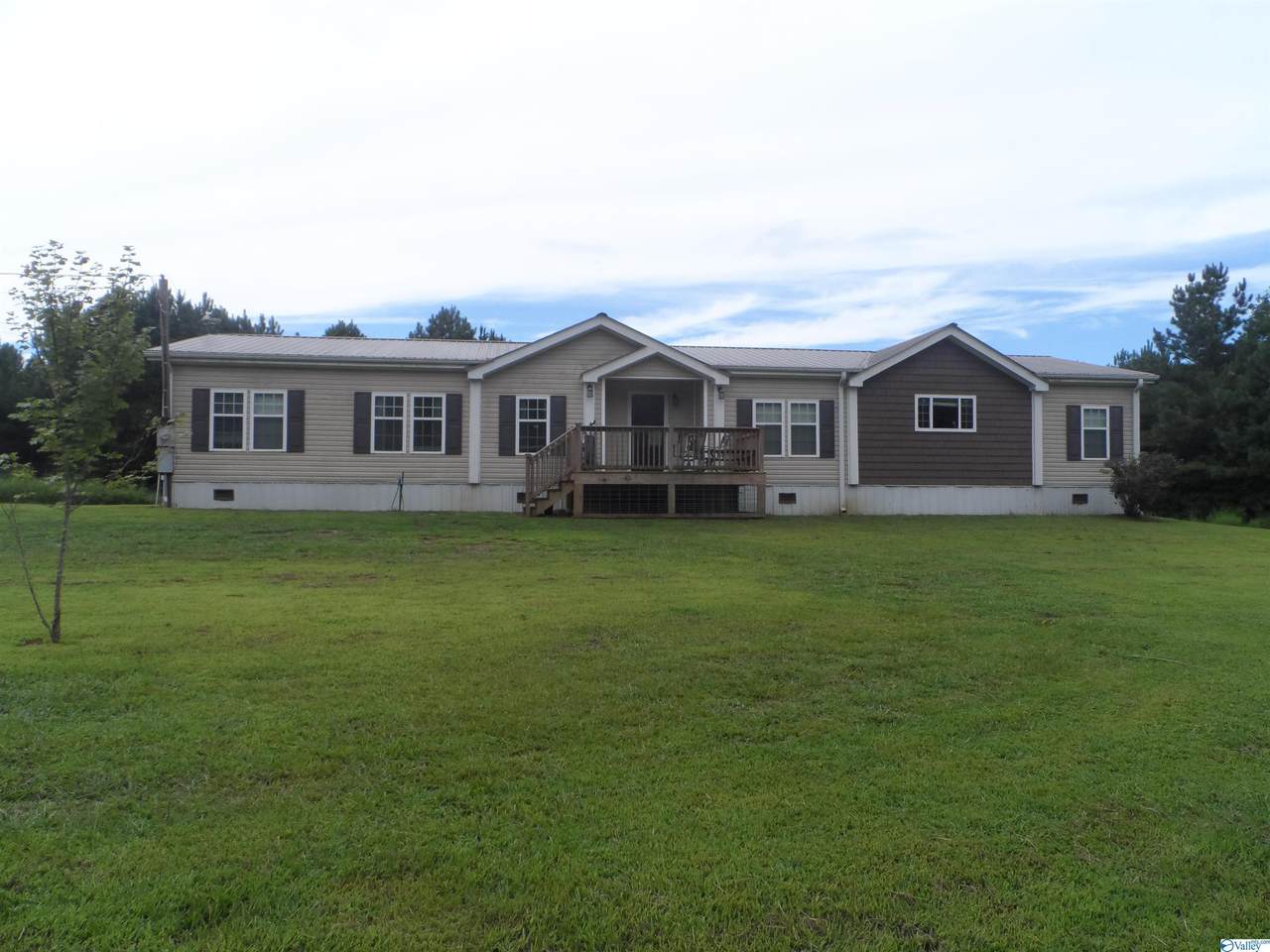 565 County Road 1575 - Photo 1