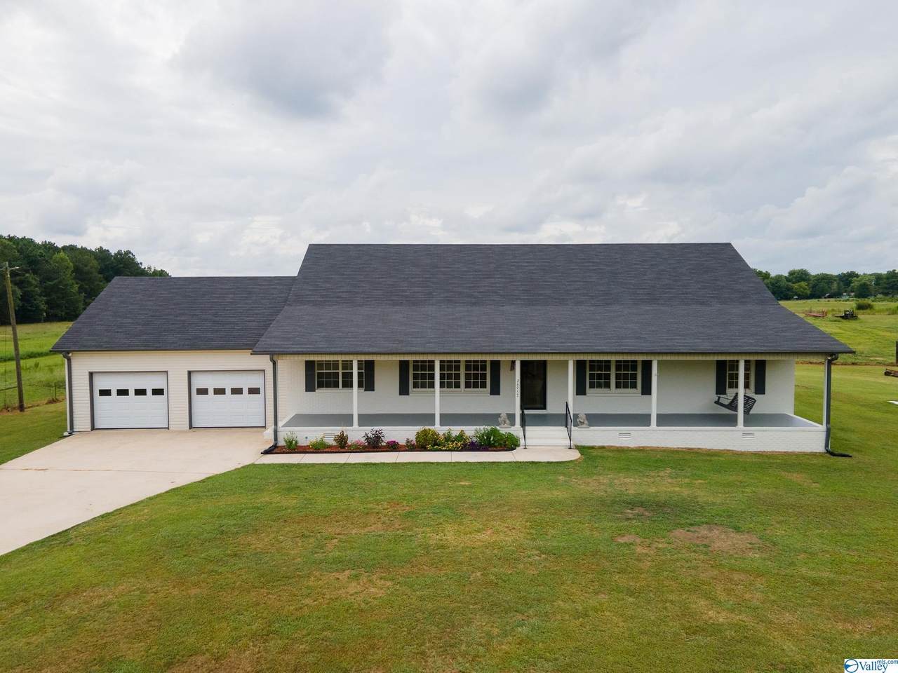 26957 Siniard Road - Photo 1