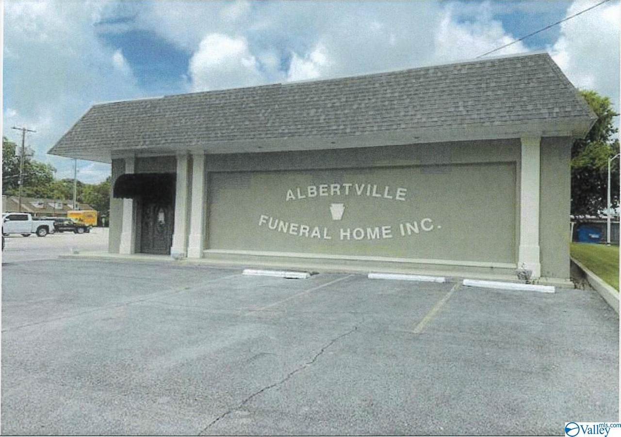 125 West Main Street - Photo 1