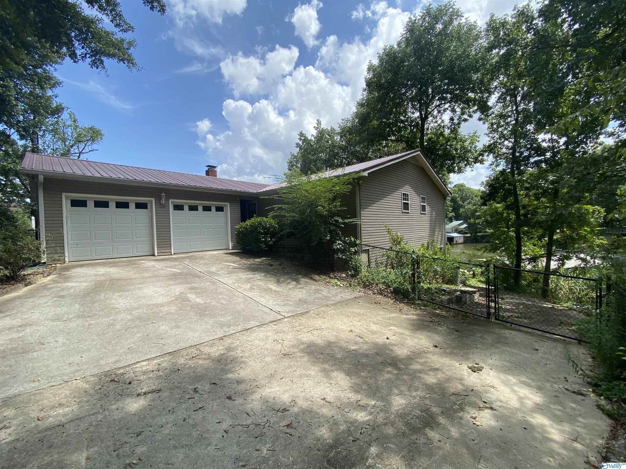 330 County Road 513 - Photo 1