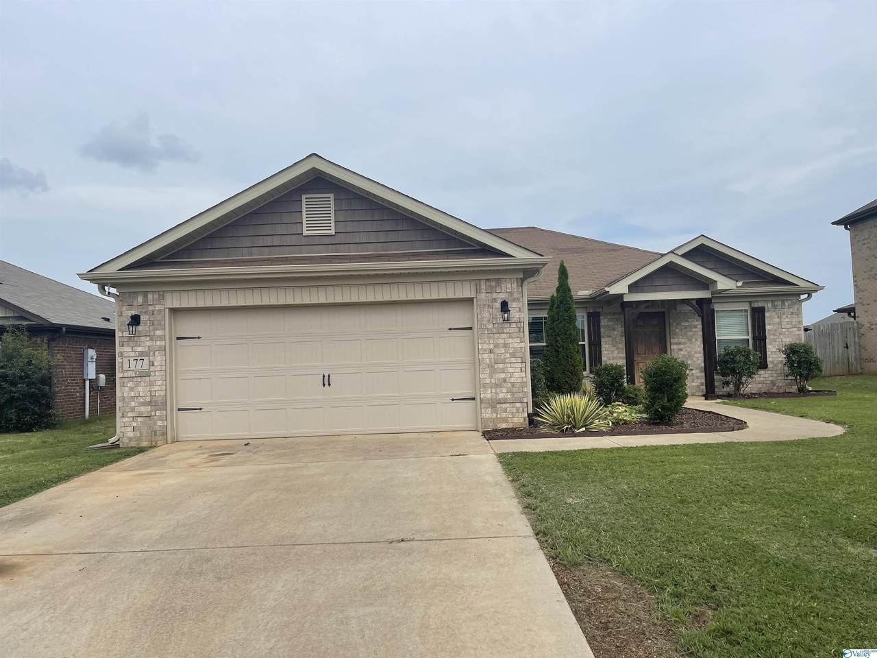 177 Walkers Hill Road - Photo 1