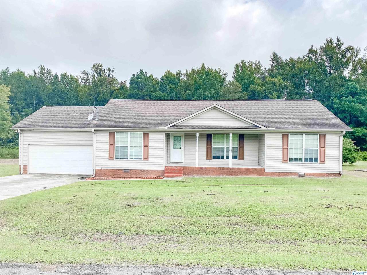 1100 Kenmore Road - Photo 1