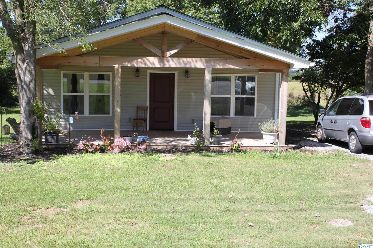 443 Main Street East - Photo 1