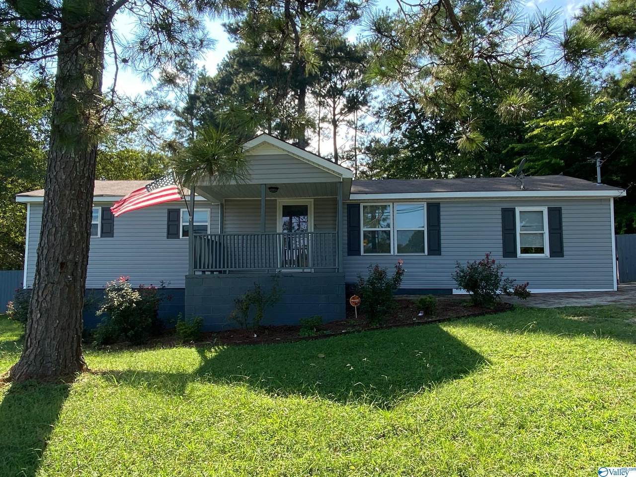 4936 Wall Triana Hwy - Photo 1