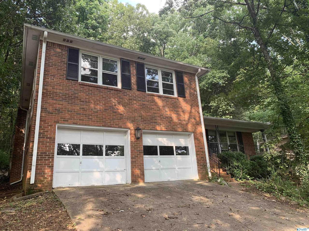 723 Versailles Drive - Photo 1