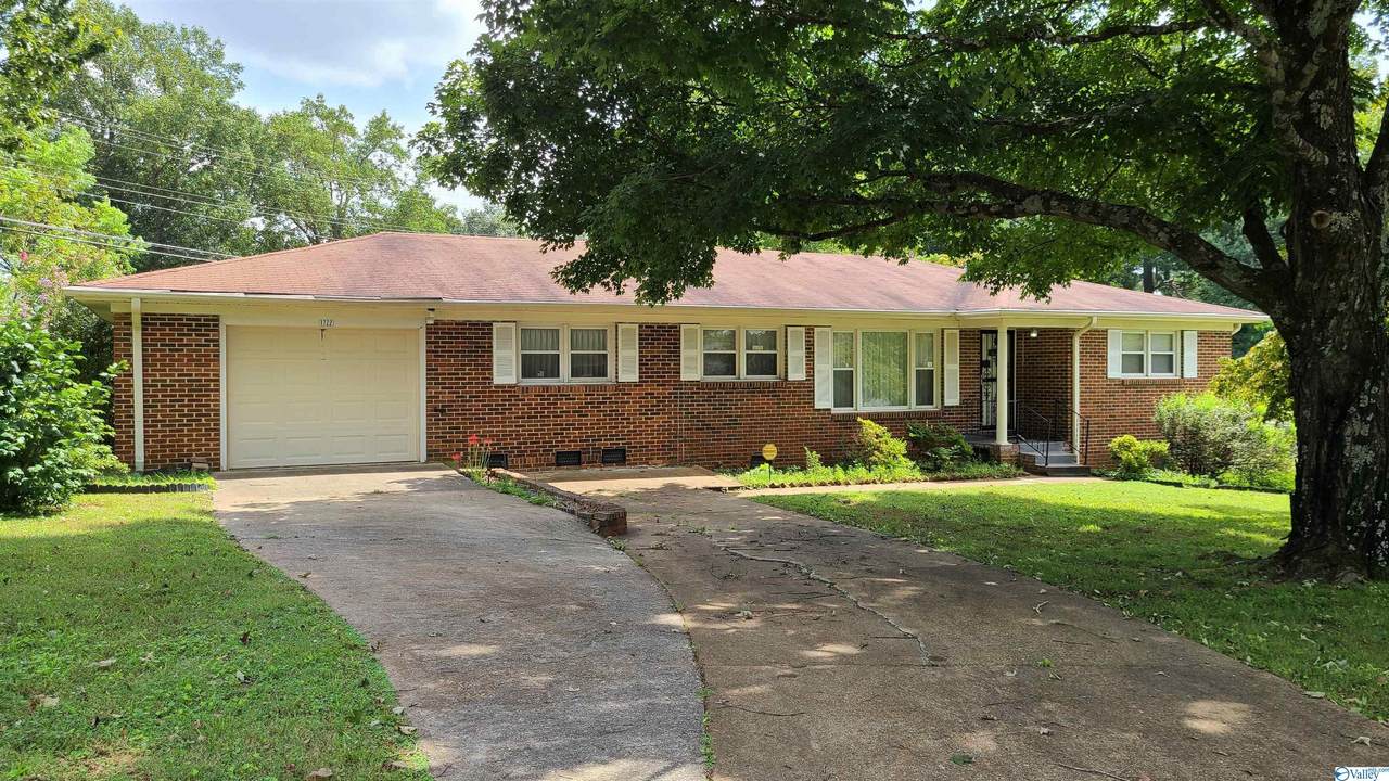 1722 Hampton Road - Photo 1