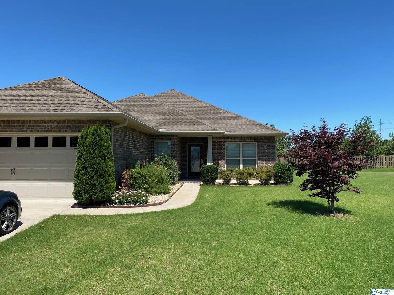 467 East Mossyleaf Drive - Photo 1