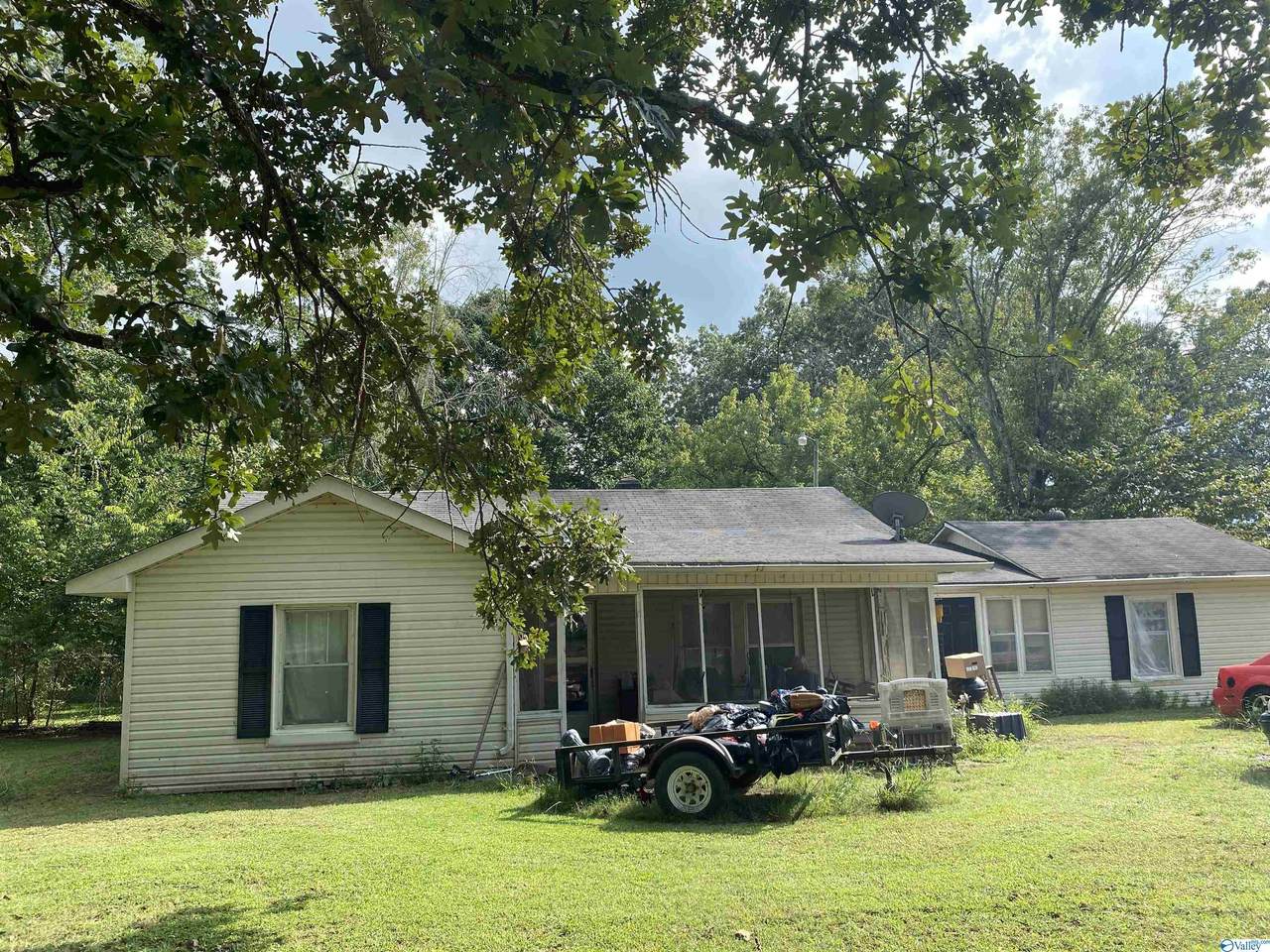 169 Derrick Drive - Photo 1