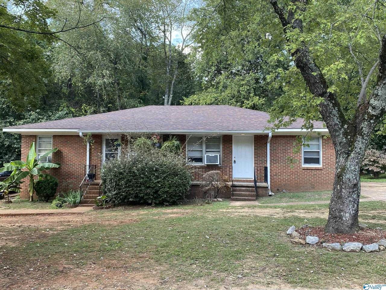 2728 Clayton Drive - Photo 1
