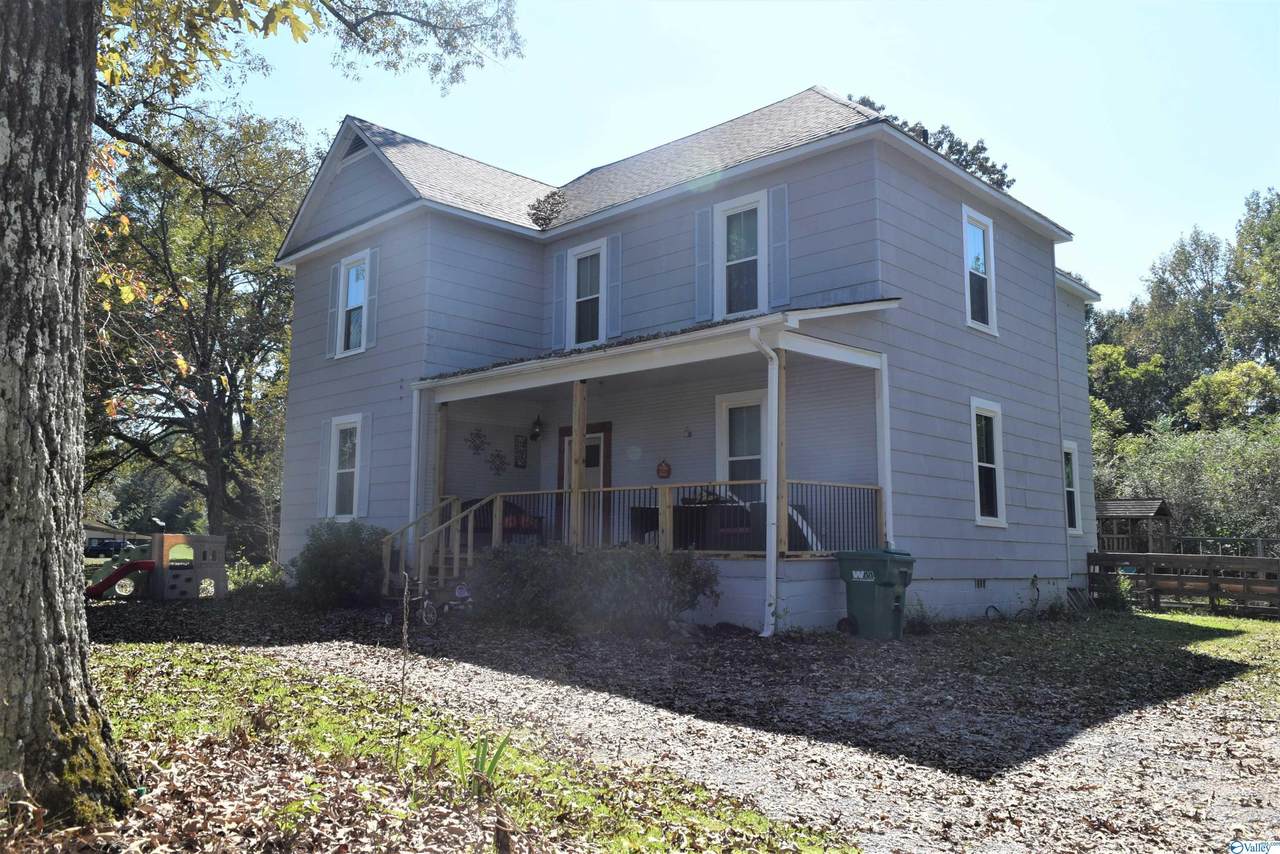 625 Hooks Drive - Photo 1