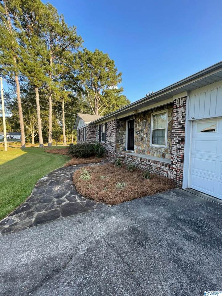 2660 Whorton Bend Road - Photo 1