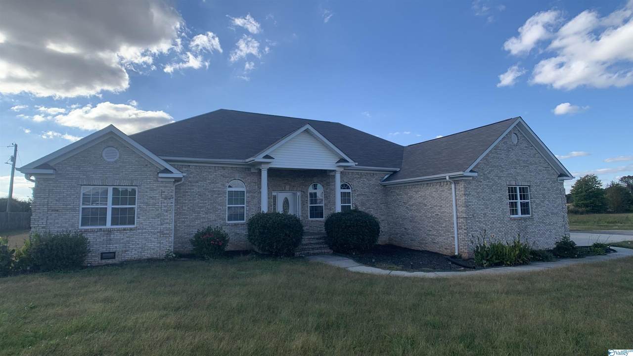 13555 Zehner Road - Photo 1