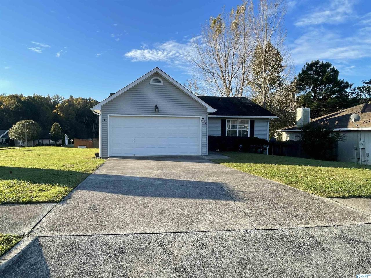 211 Knox Creek Trail - Photo 1