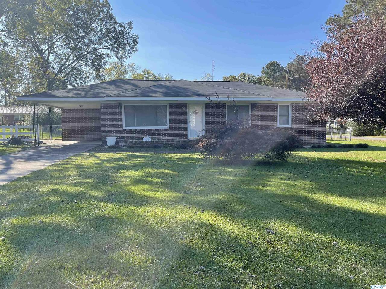 601 Eastview Avenue - Photo 1