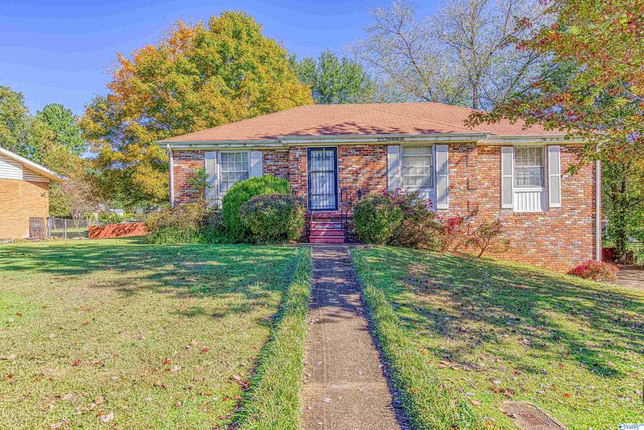 1618 Beckman Drive - Photo 1