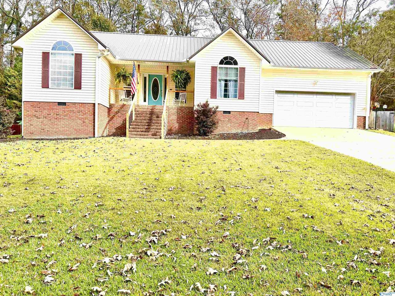 1271 Holiday Drive - Photo 1