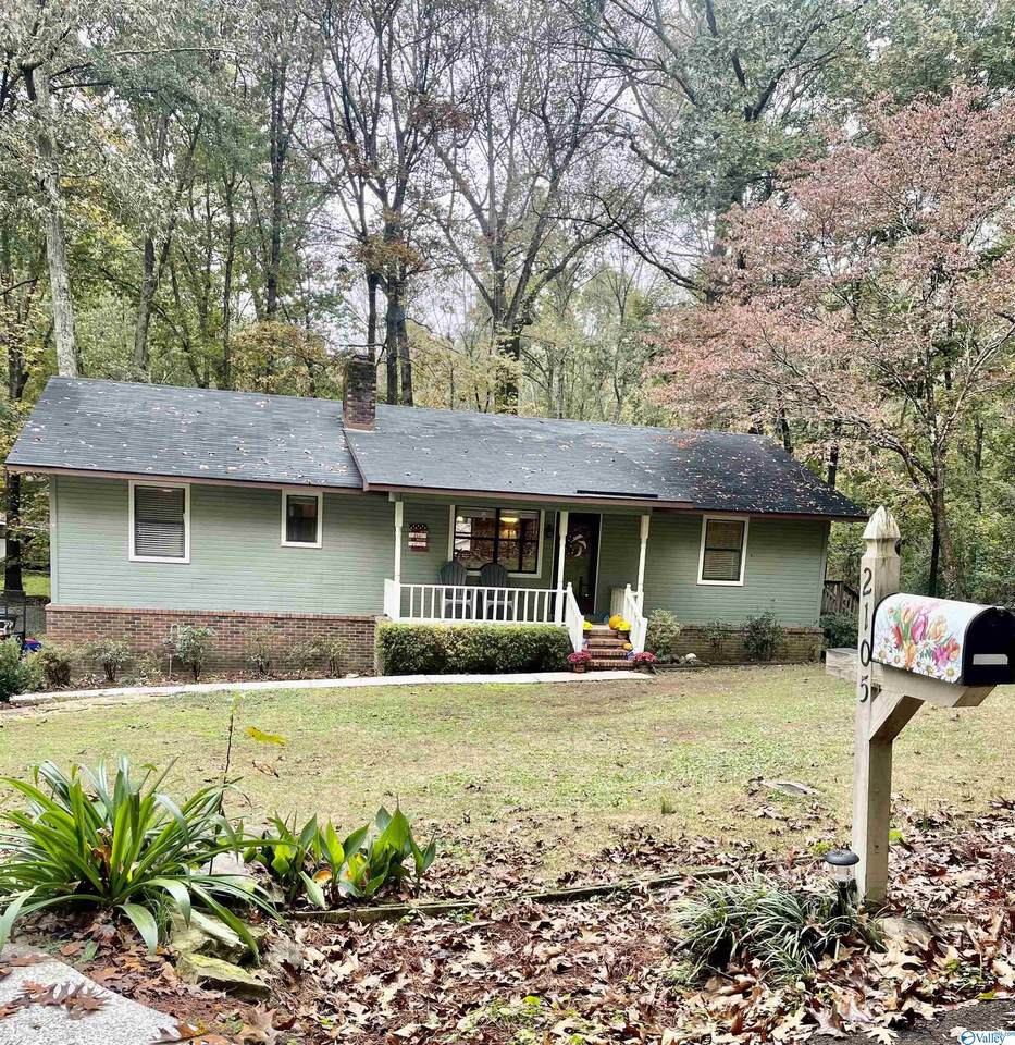 2105 Sunset Drive - Photo 1