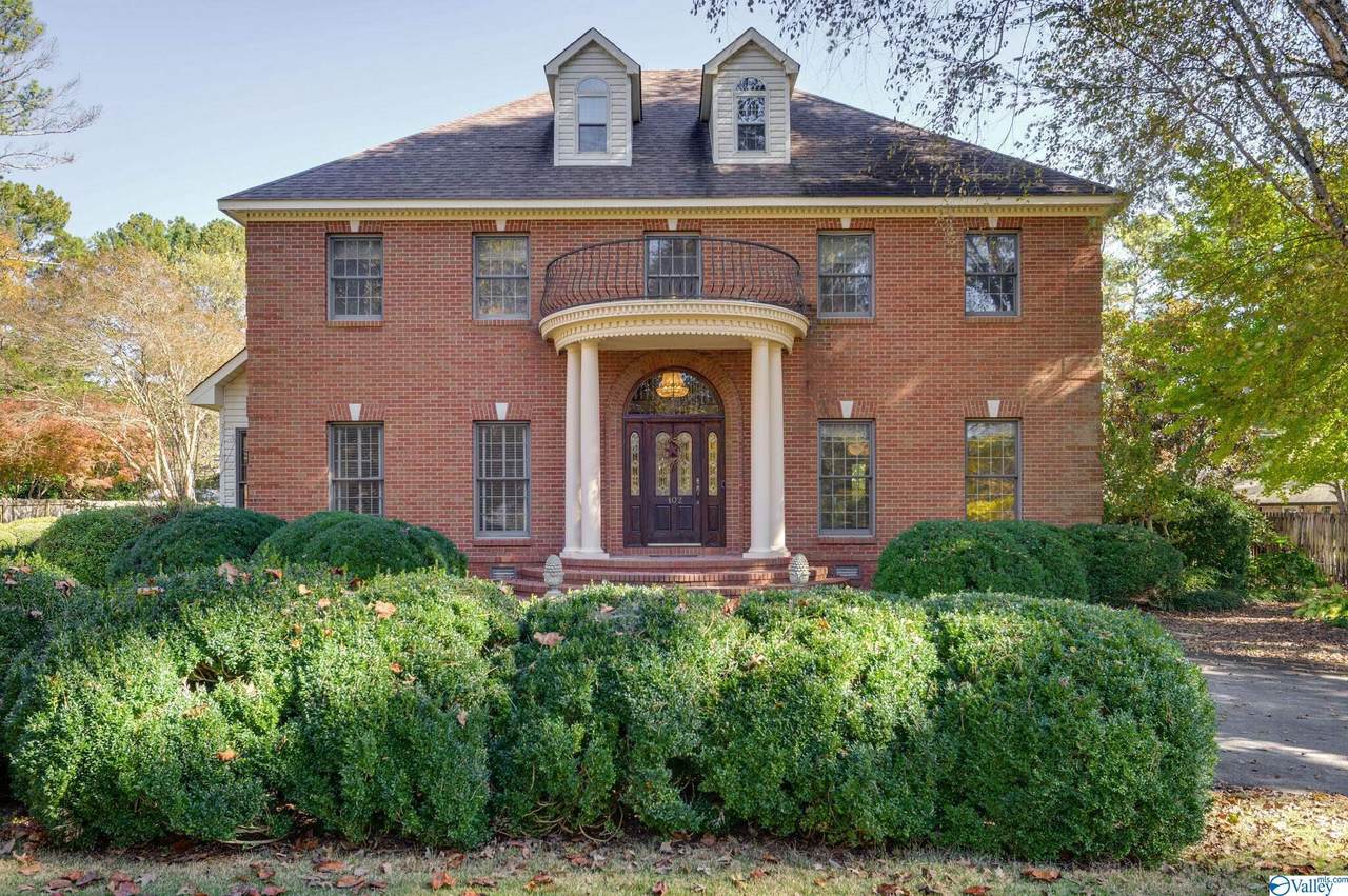 102 Shady Lane - Photo 1