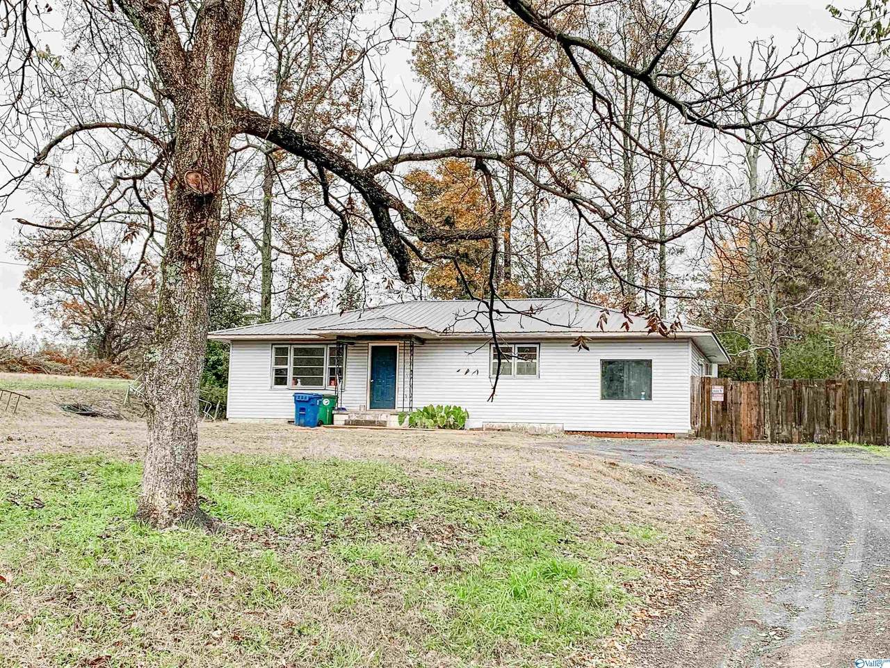 733 Main Street - Photo 1